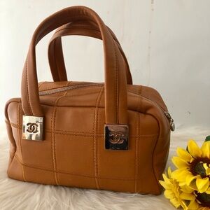 Fashion Bag. Caramel Brown Satchel with Quilted Faux Leather w. Silver Hardware